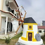Xixi Cama 3*