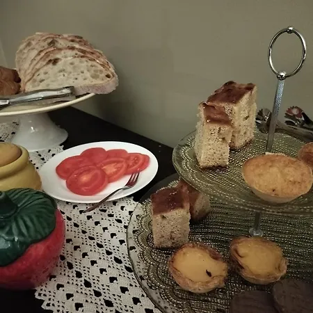 Alojamento de Acomodação e Pequeno-almoço Xixi Cama Bombardeira